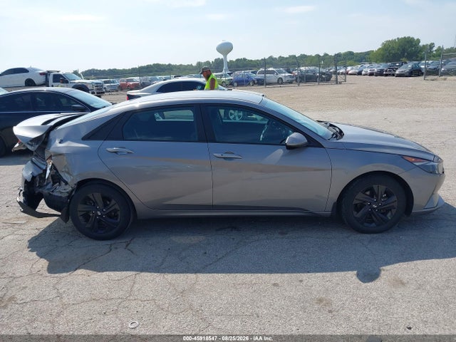 Auction sale of the 2023 Hyundai Elantra Sel, vin: KMHLM4AG1PU374135, lot number: 45918547