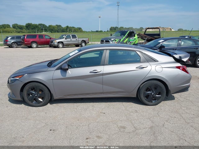 Auction sale of the 2023 Hyundai Elantra Sel, vin: KMHLM4AG1PU374135, lot number: 45918547