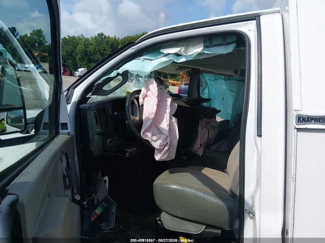 45918567 :رقم المزاد ، 1GB0GRFG4K1368946 vin ، 2019 Chevrolet Express Cutaway 4500 مزاد بيع