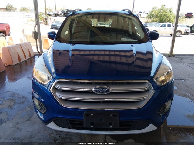 2018 Ford Escape Se მანქანა იყიდება აუქციონზე, vin: 1FMCU9GD6JUD08584, აუქციონის ნომერი: 45918573