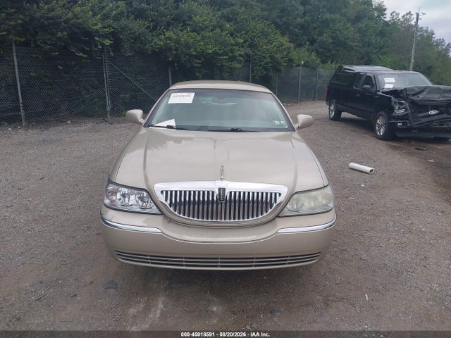 Aukcja sprzedaży 2005 Lincoln Town Car Signature, vin: 1LNHM81W75Y601208, numer aukcji: 45918591