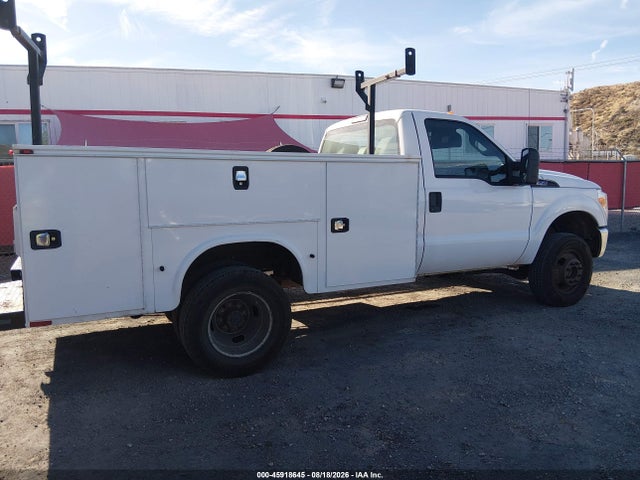 Ford F-350 Chassis Xl 2016 1FDRF3H63GED01497 Image 18