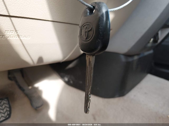45918651 :رقم المزاد ، 5TFUM5F17AX008091 vin ، 2010 Toyota Tundra Grade 4.6l V8 مزاد بيع