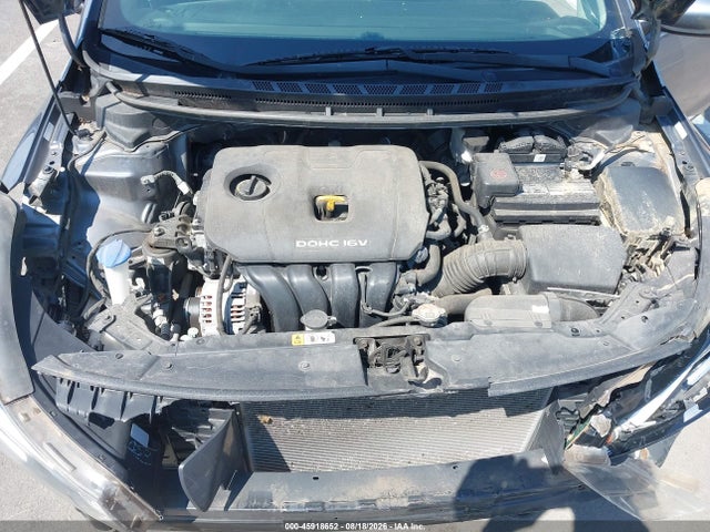 45918652 :رقم المزاد ، 3KPFL4A71JE249601 vin ، 2018 Kia Forte S مزاد بيع