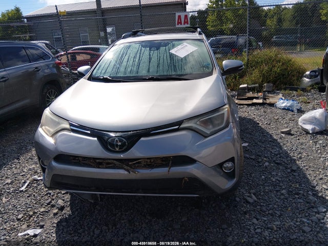 45918658 :رقم المزاد ، 2T3RFREV5JW709633 vin ، 2018 Toyota Rav4 Xle مزاد بيع