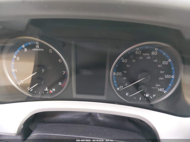 45918658 :رقم المزاد ، 2T3RFREV5JW709633 vin ، 2018 Toyota Rav4 Xle مزاد بيع