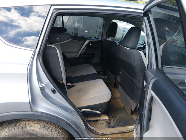 45918658 :رقم المزاد ، 2T3RFREV5JW709633 vin ، 2018 Toyota Rav4 Xle مزاد بيع
