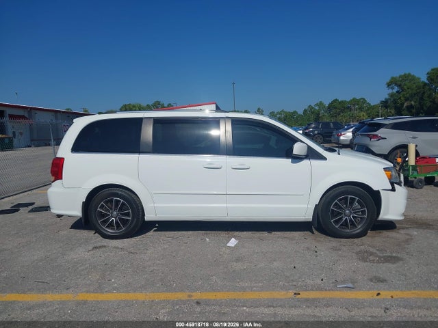 2017 Dodge Grand Caravan Sxt მანქანა იყიდება აუქციონზე, vin: 2C4RDGCG3HR574123, აუქციონის ნომერი: 45918718
