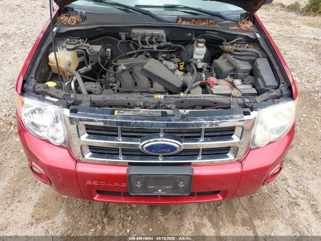 45918804 :رقم المزاد ، 1FMCU93138KD90338 vin ، 2008 Ford Escape Xlt مزاد بيع