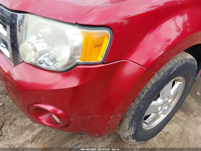 45918804 :رقم المزاد ، 1FMCU93138KD90338 vin ، 2008 Ford Escape Xlt مزاد بيع