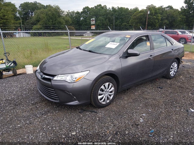2017 Toyota Camry Le მანქანა იყიდება აუქციონზე, vin: 4T1BF1FK5HU447641, აუქციონის ნომერი: 45918805