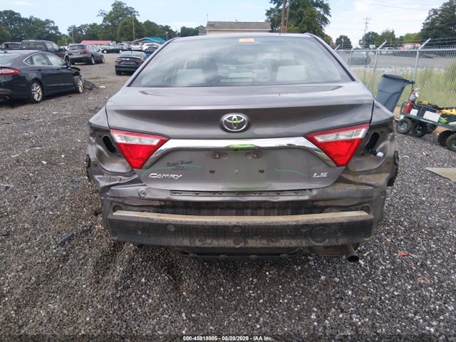 2017 Toyota Camry Le მანქანა იყიდება აუქციონზე, vin: 4T1BF1FK5HU447641, აუქციონის ნომერი: 45918805