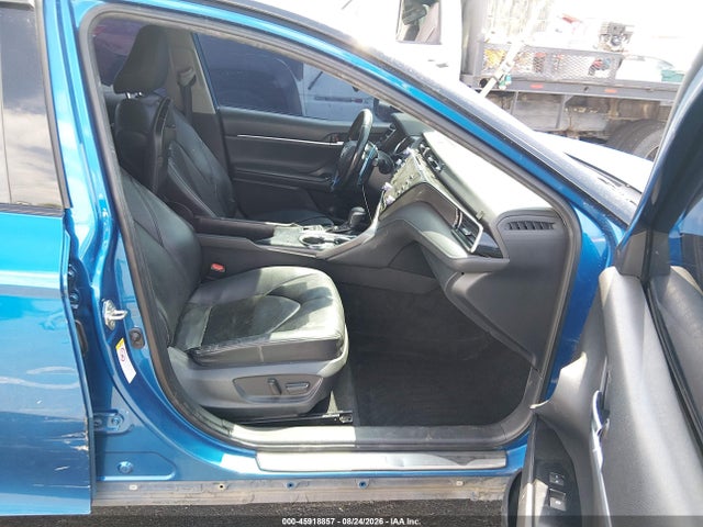 4T1B61HK5KU220695 Toyota CAMRY XSE