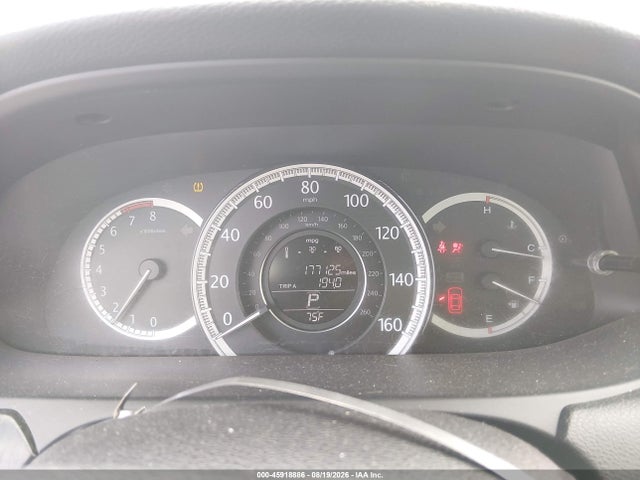 2014 Honda Accord Ex მანქანა იყიდება აუქციონზე, vin: 1HGCR2F70EA136585, აუქციონის ნომერი: 45918886