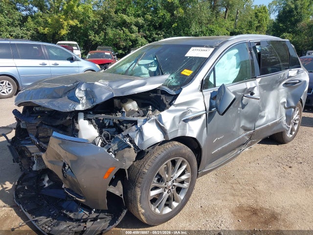 Продажа на аукционе авто 2024 Buick Enclave Avenir Awd, vin: 5GAEVCKW7RJ104911, номер лота: 45918887