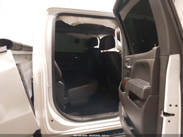 45918936 :رقم المزاد ، 3GTU2NEC9JG406125 vin ، 2018 Gmc Sierra 1500 Slt مزاد بيع