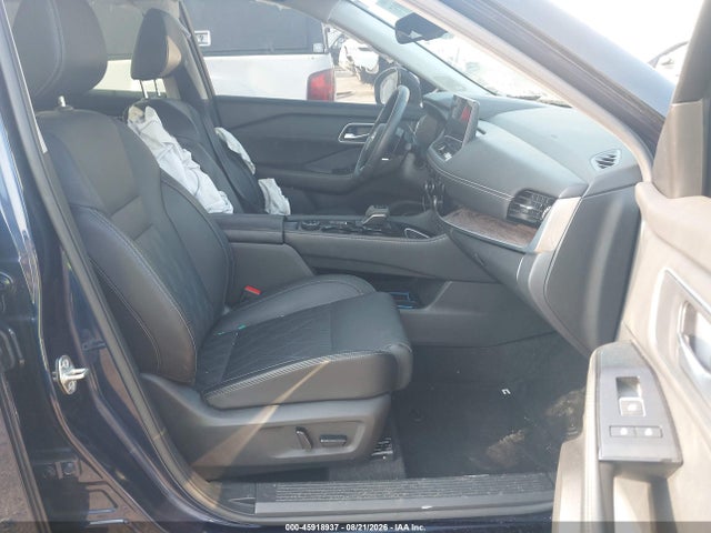 Продажа на аукционе авто 2024 Nissan Rogue Platinum Intelligent Awd, vin: JN8BT3DD5RW452202, номер лота: 45918937