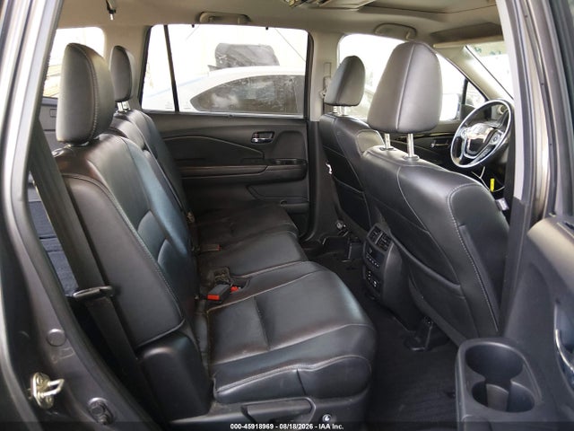 Aukcja sprzedaży 2017 Honda Pilot Touring, vin: 5FNYF5H90HB023180, numer aukcji: 45918969