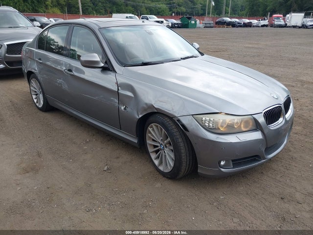 45918992 :رقم المزاد ، WBAPK5C56BF125465 vin ، 2011 Bmw 328i Xdrive مزاد بيع