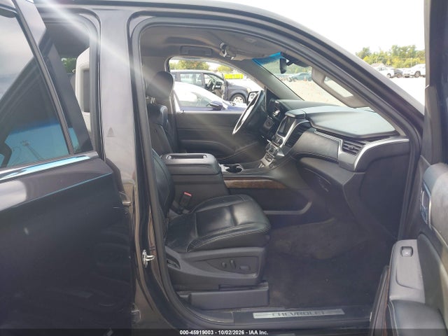 45919003 :رقم المزاد ، 1GNSKHKC0HR187845 vin ، 2017 Chevrolet Suburban Lt مزاد بيع