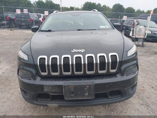 2015 Jeep Cherokee Latitude მანქანა იყიდება აუქციონზე, vin: 1C4PJMCS2FW685821, აუქციონის ნომერი: 45919010