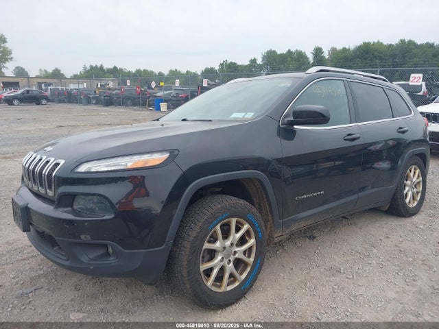 2015 Jeep Cherokee Latitude მანქანა იყიდება აუქციონზე, vin: 1C4PJMCS2FW685821, აუქციონის ნომერი: 45919010