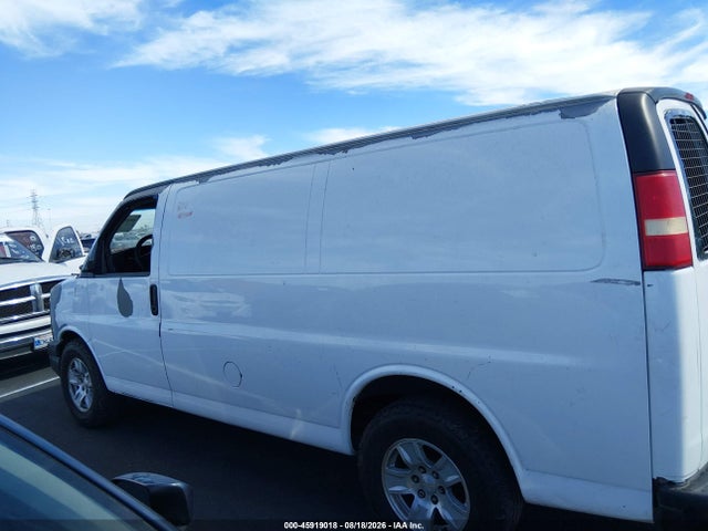 45919018 :رقم المزاد ، 1GCFG15X551250420 vin ، 2005 Chevrolet Express مزاد بيع