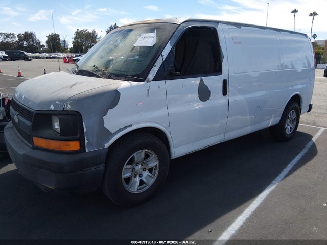 45919018 :رقم المزاد ، 1GCFG15X551250420 vin ، 2005 Chevrolet Express مزاد بيع