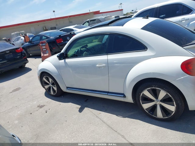45919116 :رقم المزاد ، 3VWV67AT5DM645281 vin ، 2013 Volkswagen Beetle 2.0t Turbo مزاد بيع