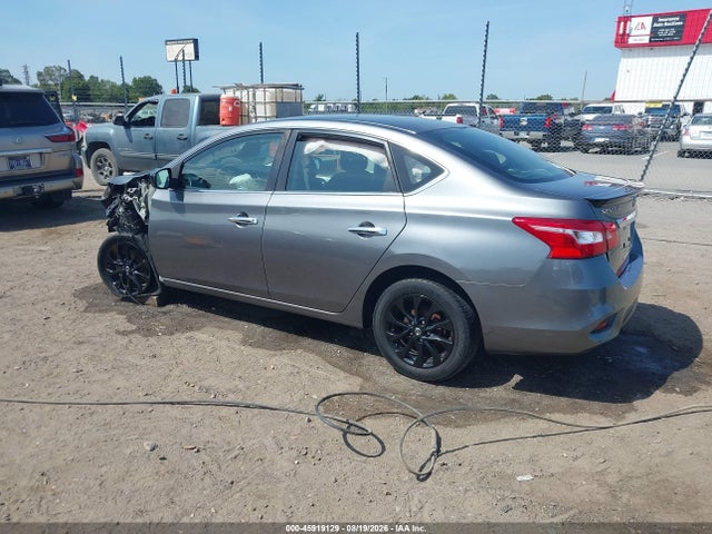 2018 Nissan Sentra S მანქანა იყიდება აუქციონზე, vin: 3N1AB7AP5JY249696, აუქციონის ნომერი: 45919129