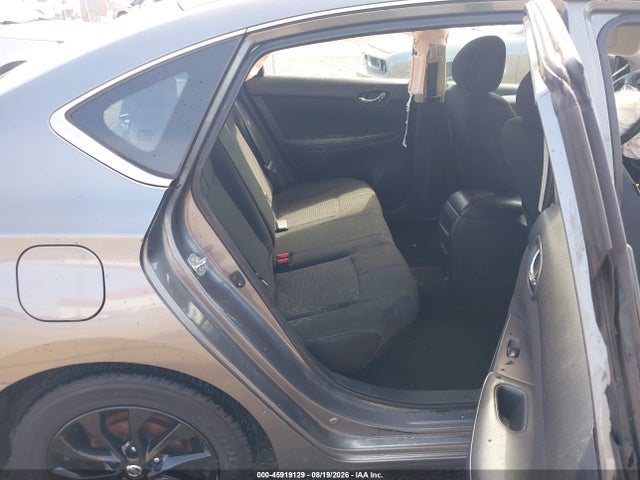 2018 Nissan Sentra S მანქანა იყიდება აუქციონზე, vin: 3N1AB7AP5JY249696, აუქციონის ნომერი: 45919129