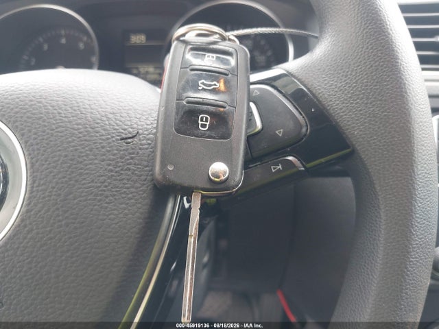 2017 Volkswagen Jetta 1.4t S მანქანა იყიდება აუქციონზე, vin: 3VW2B7AJ5HM212501, აუქციონის ნომერი: 45919136