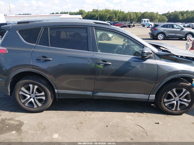 45919155 :رقم المزاد ، JTMBFREV2JD252021 vin ، 2018 Toyota Rav4 Le مزاد بيع
