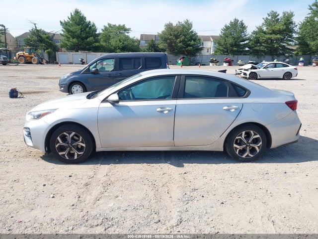 Aukcja sprzedaży 2020 Kia Forte Lxs, vin: 3KPF24AD4LE142876, numer aukcji: 45919169