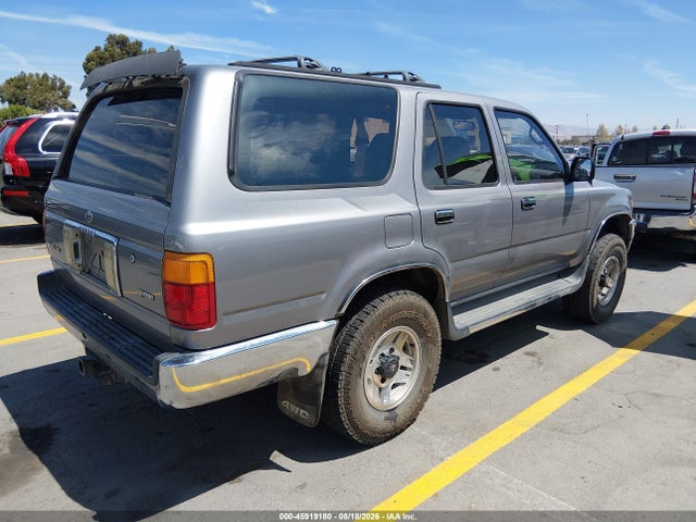 1993 Toyota 4runner Vn39 Sr5 მანქანა იყიდება აუქციონზე, vin: JT3VN39WXP0110052, აუქციონის ნომერი: 45919180