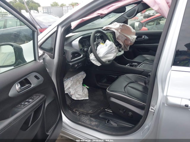 2026 Chrysler Pacifica Limited მანქანა იყიდება აუქციონზე, vin: 2C4RC1GG0TR196247, აუქციონის ნომერი: 45919186