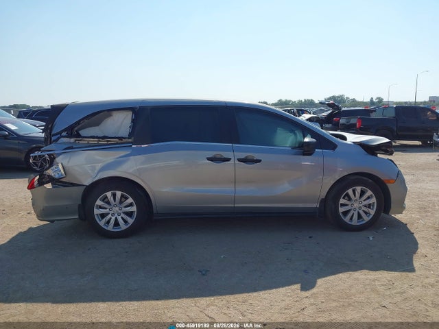Продажа на аукционе авто 2020 Honda Odyssey Lx, vin: 5FNRL6H20LB035571, номер лота: 45919189