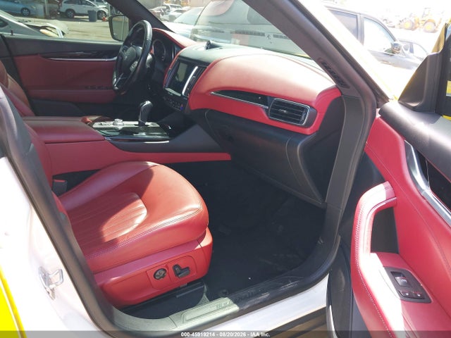 Maserati Levante 2017 ZN661XUA0HX210781 Image 5