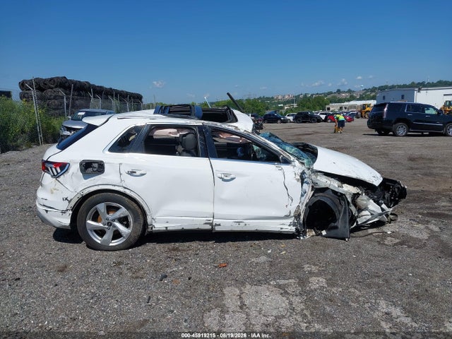 Продажа на аукционе авто 2021 Audi Q3 Premium 40 Tfsi Quattro Tiptronic, vin: WA1AUCF32M1061369, номер лота: 45919215