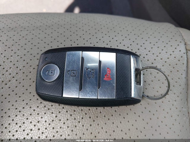 5XYPH4A50JG406915 KIA Sorento 3.3l Ex