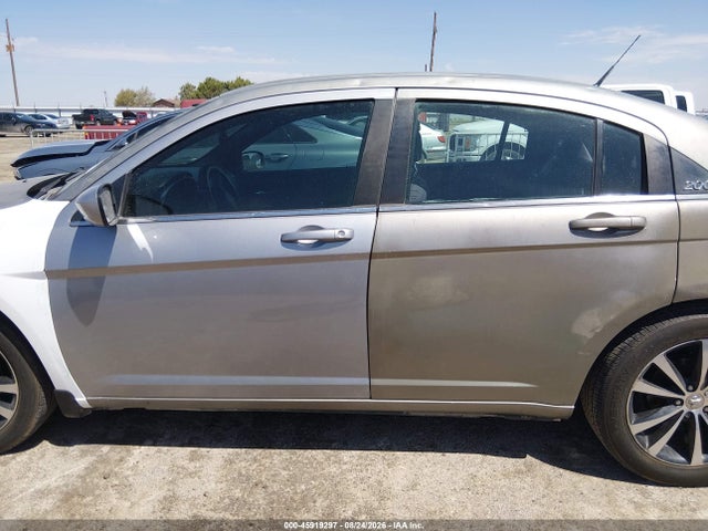 Aukcja sprzedaży 2013 Chrysler 200 Touring, vin: 1C3CCBBG7DN715669, numer aukcji: 45919297