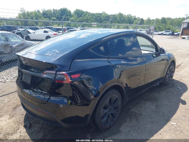2025 Tesla Model Y Long Range Dual Motor All-wheel Drive მანქანა იყიდება აუქციონზე, vin: 7SAYGDEE6SA340557, აუქციონის ნომერი: 45919298