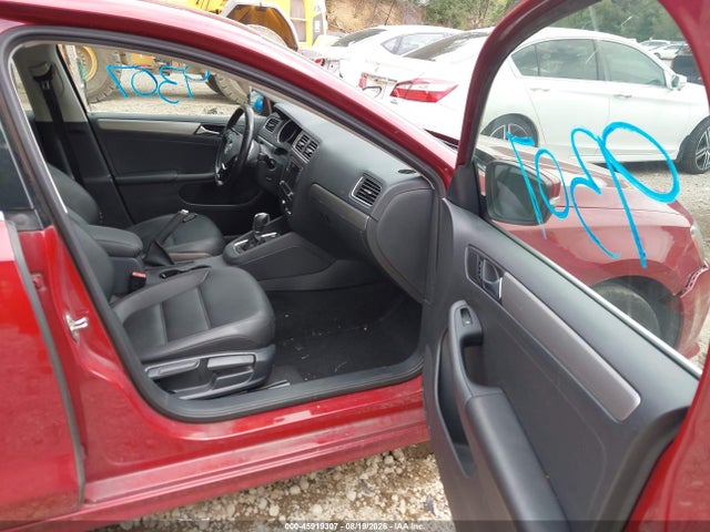 45919307 :رقم المزاد ، 3VWDB7AJ1HM377731 vin ، 2017 Volkswagen Jetta 1.4t Se مزاد بيع