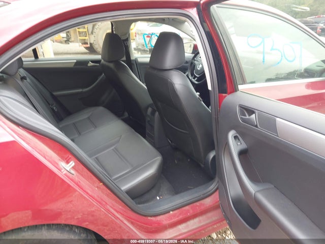 45919307 :رقم المزاد ، 3VWDB7AJ1HM377731 vin ، 2017 Volkswagen Jetta 1.4t Se مزاد بيع