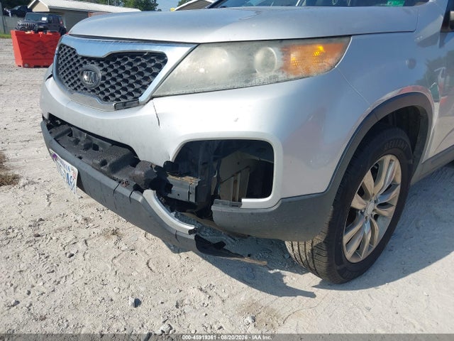 2011 Kia Sorento Ex V6 მანქანა იყიდება აუქციონზე, vin: 5XYKU4A27BG013040, აუქციონის ნომერი: 45919361