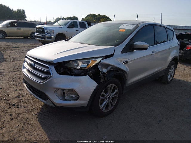 45919429 :رقم المزاد ، 1FMCU9GD0HUB64962 vin ، 2017 Ford Escape Se مزاد بيع