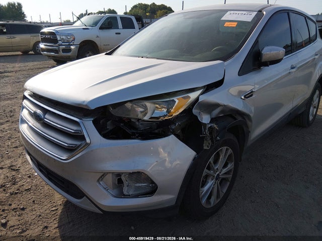 45919429 :رقم المزاد ، 1FMCU9GD0HUB64962 vin ، 2017 Ford Escape Se مزاد بيع