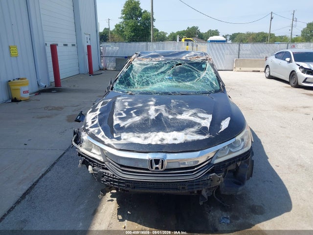 Продажа на аукционе авто 2017 Honda Accord Sport, vin: 1HGCR2F56HA128686, номер лота: 45919505