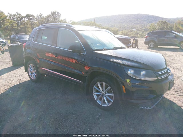 Aukcja sprzedaży 2017 Volkswagen Tiguan 2.0t Wolfsburg Edition, vin: WVGSV7AX1HK002933, numer aukcji: 45919536