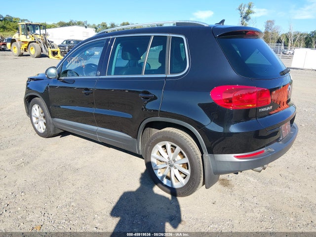2017 Volkswagen Tiguan 2.0t Wolfsburg Edition მანქანა იყიდება აუქციონზე, vin: WVGSV7AX1HK002933, აუქციონის ნომერი: 45919536